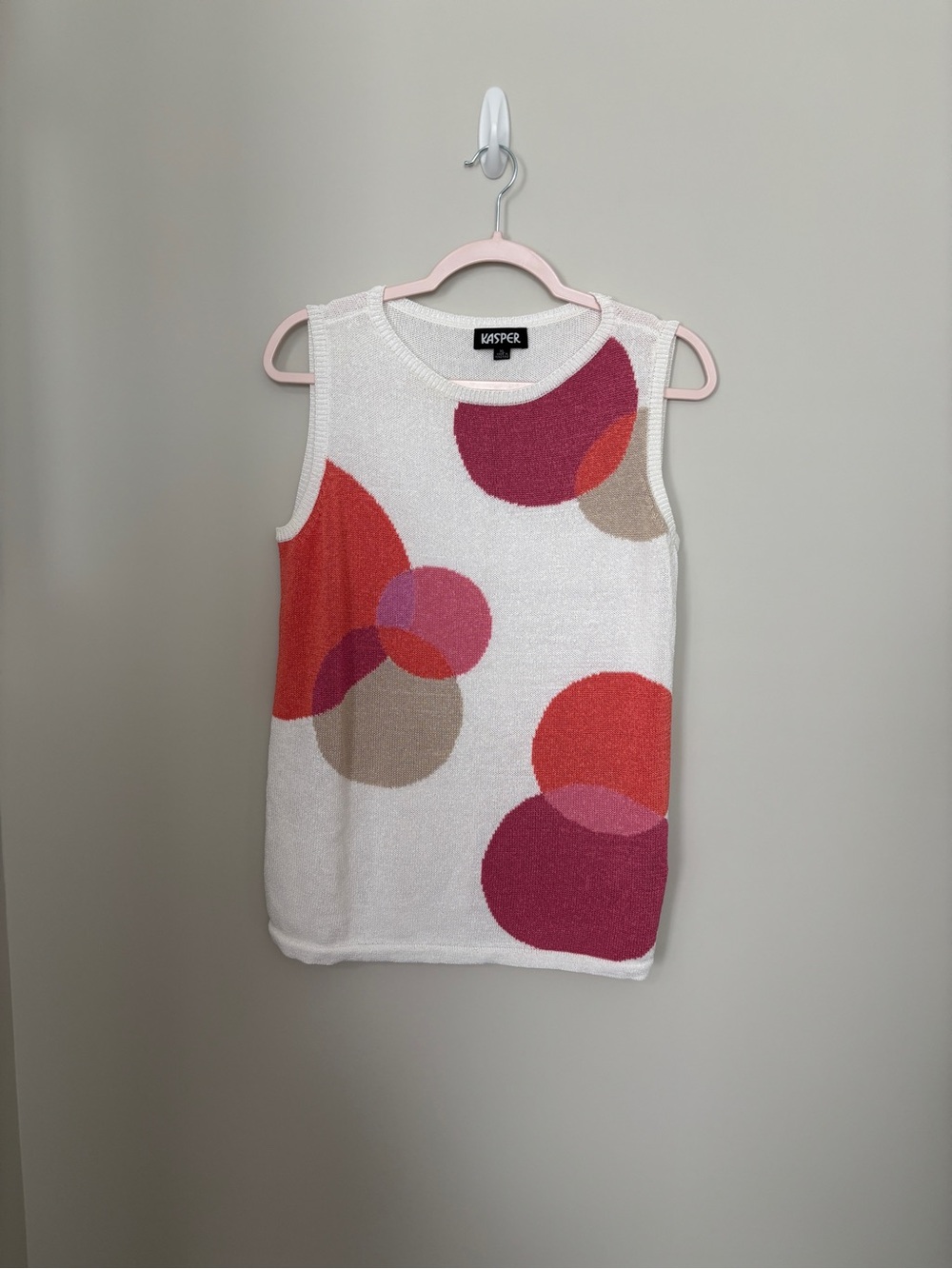 Kasper White Sleeveless Knit Top with Pink and Red Circle Print Size XL